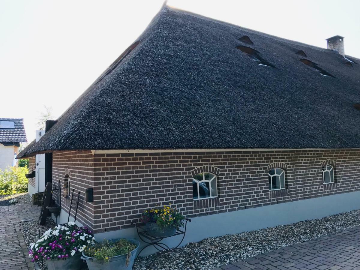 Het Achterhuis - Buitenplaats Ruitenveen, privé! Nieuwleusen Esterno foto